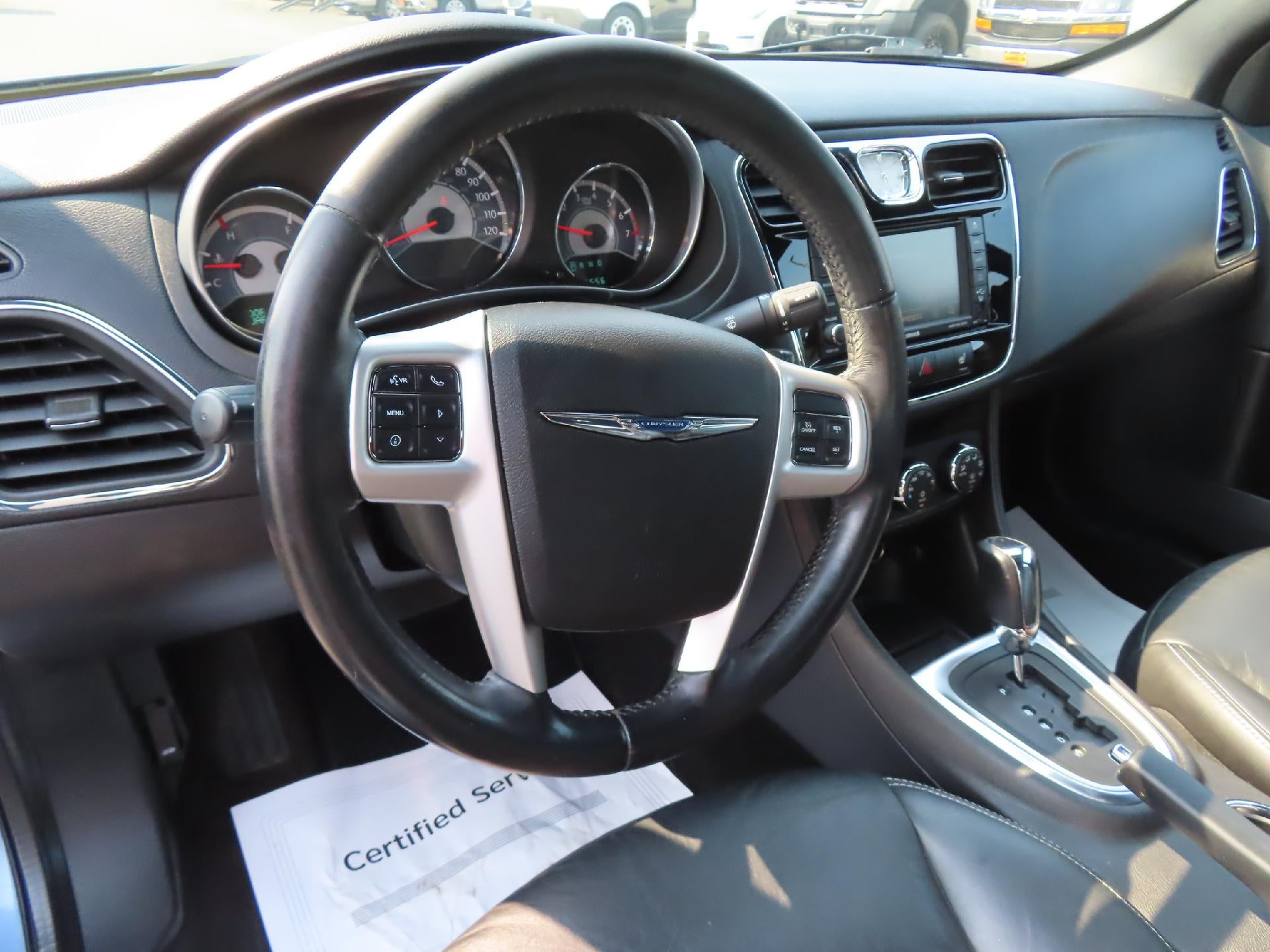 2011 Chrysler 200 Limited