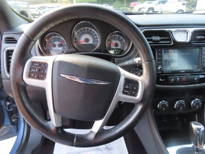 2011 Chrysler 200 Limited