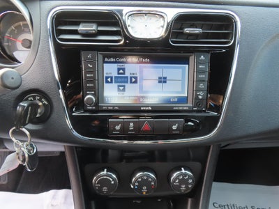 2011 Chrysler 200 Limited