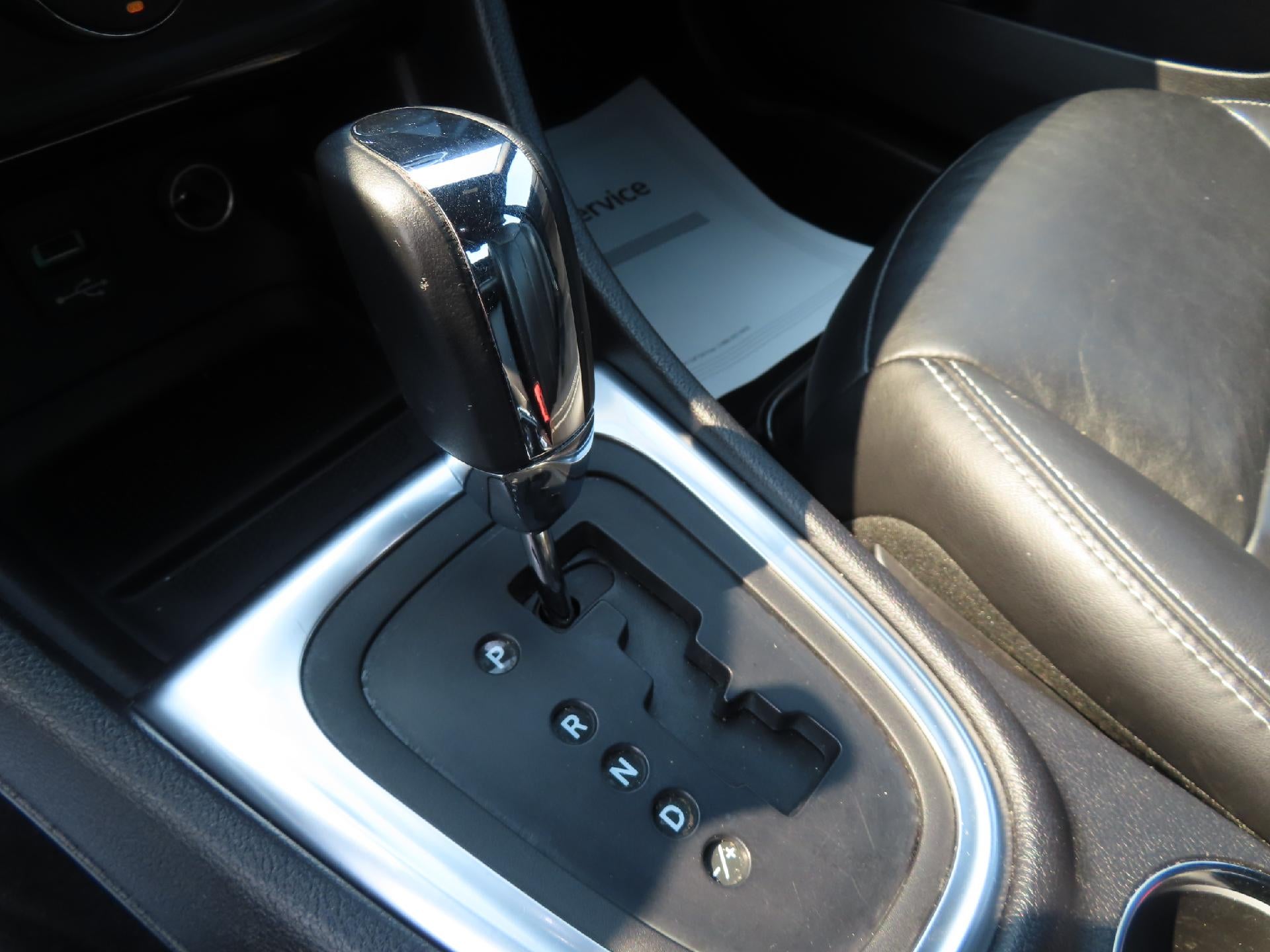 2011 Chrysler 200 Limited