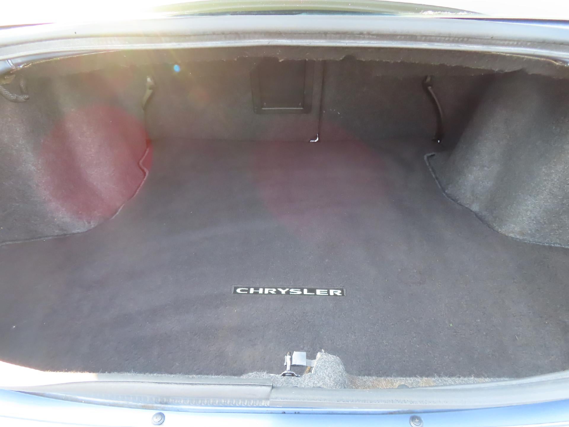 2011 Chrysler 200 Limited