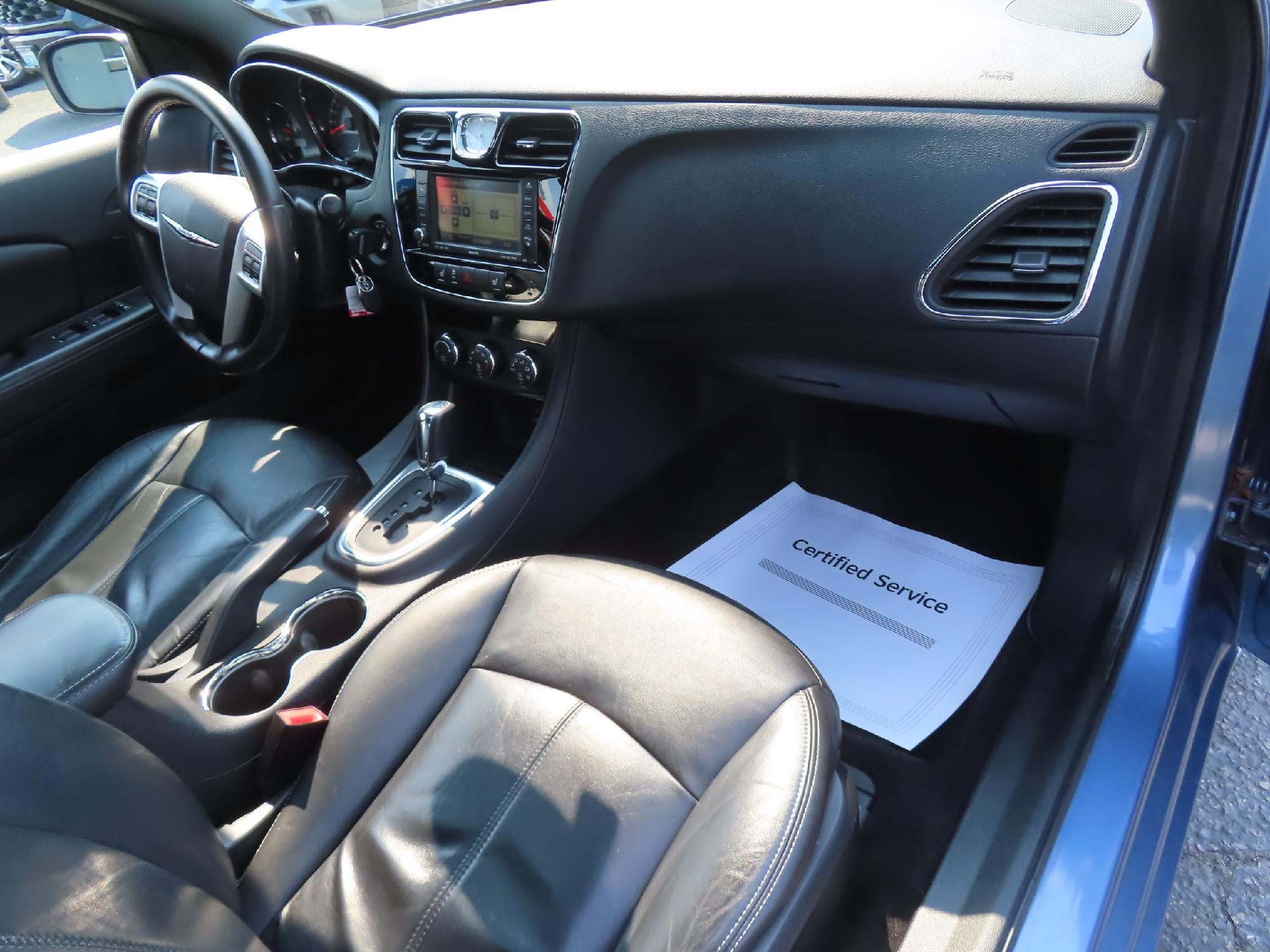 2011 Chrysler 200 Limited