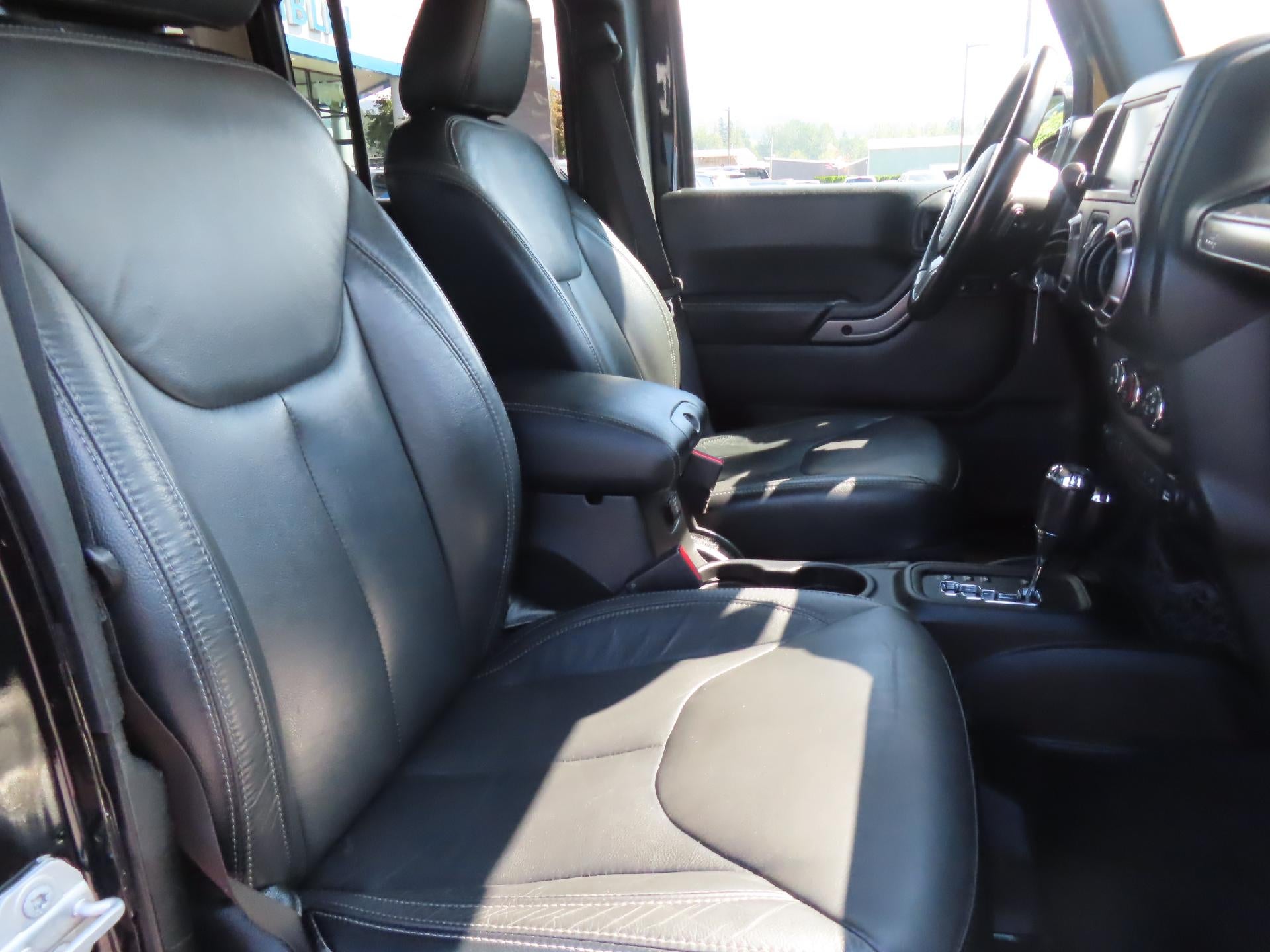 2018 Jeep Wrangler JK Unlimited Unlimited Sahara