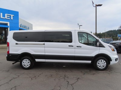 2024 Ford Transit Passenger Wagon XLT