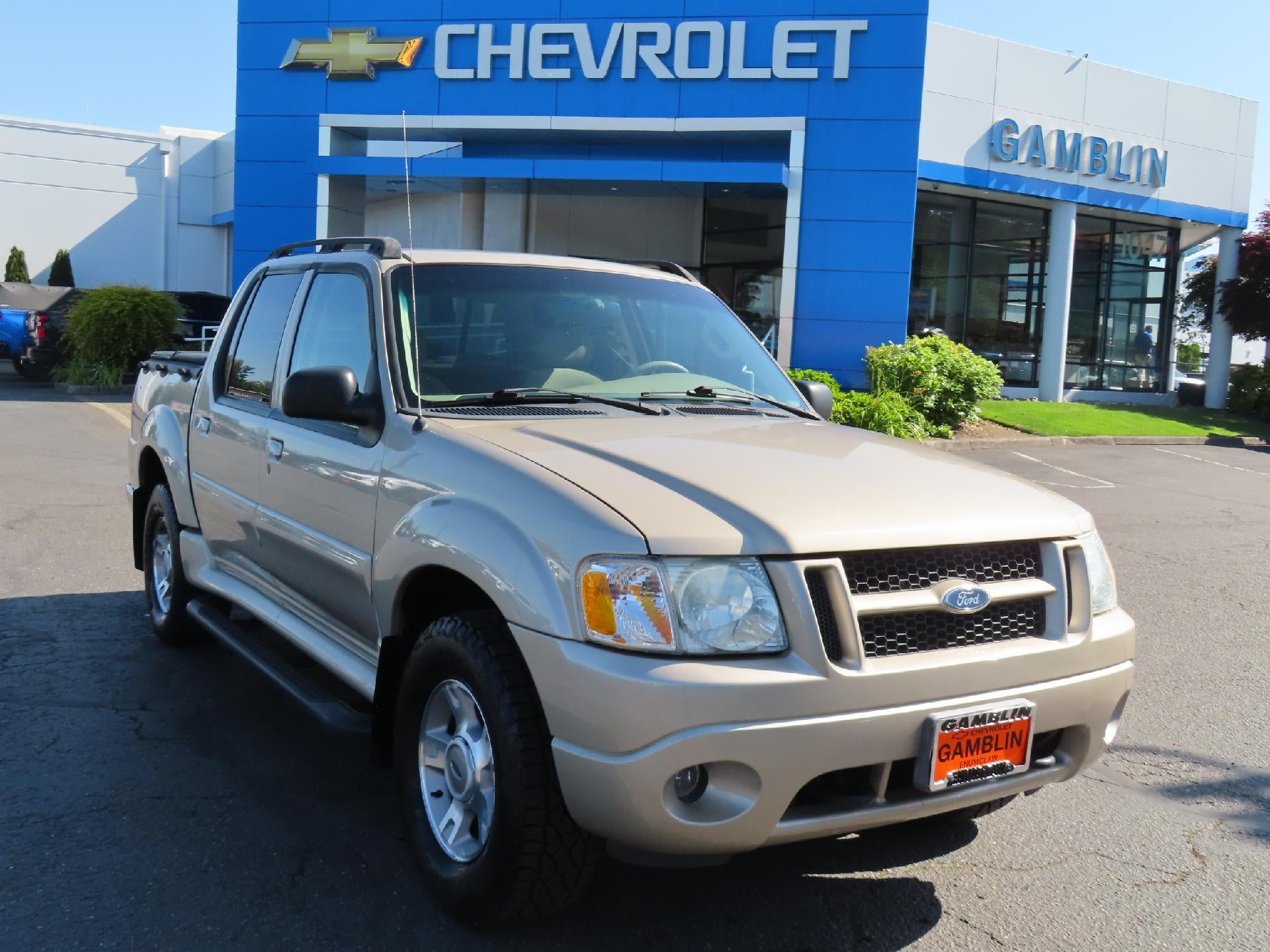 2004 Ford Explorer Sport Trac XLT