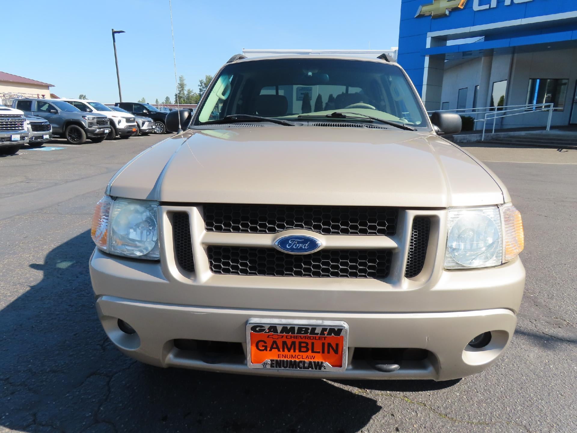 2004 Ford Explorer Sport Trac XLT