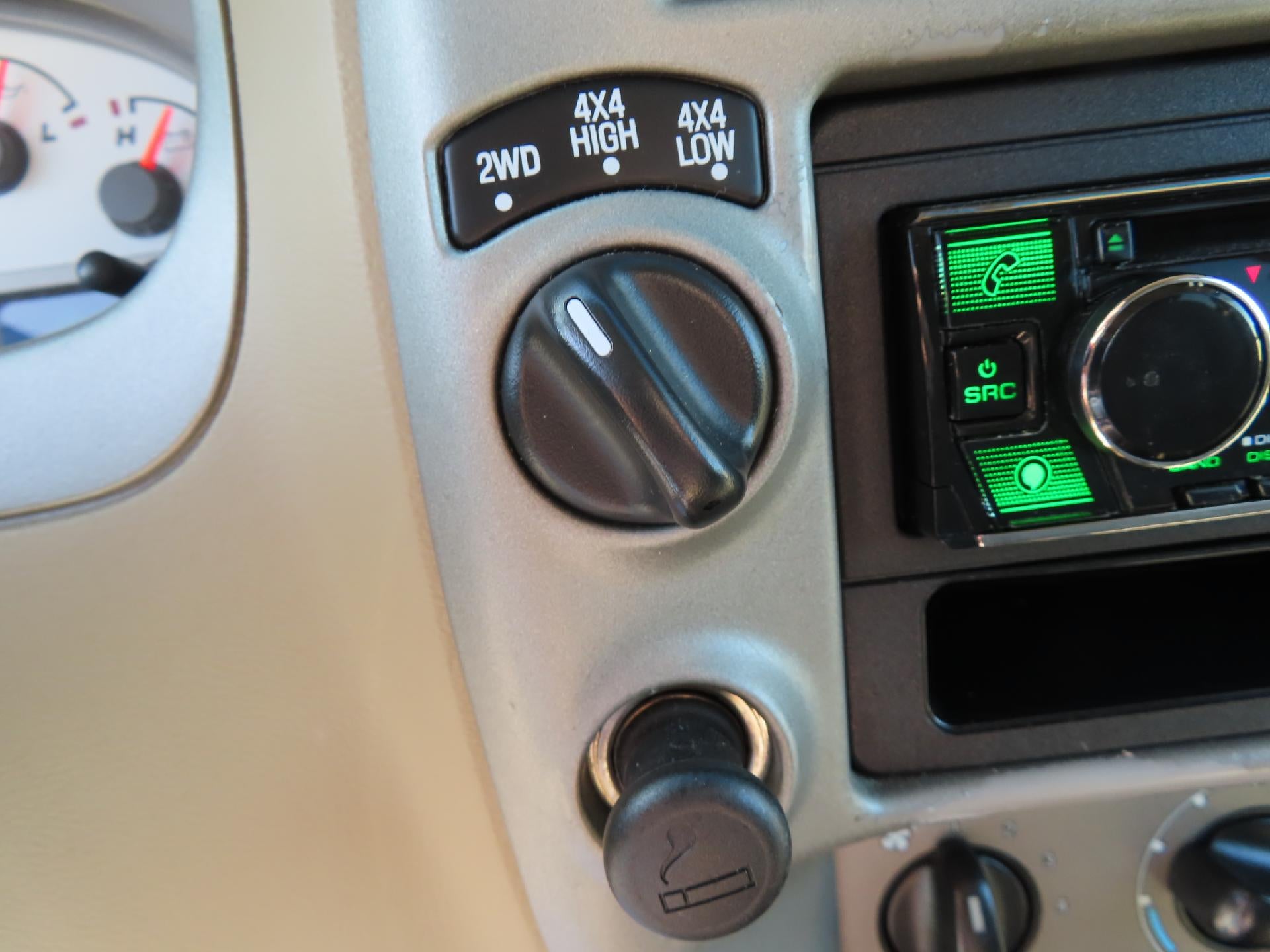 2004 Ford Explorer Sport Trac XLT