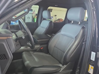 2022 Ford F-150 Lightning Lariat