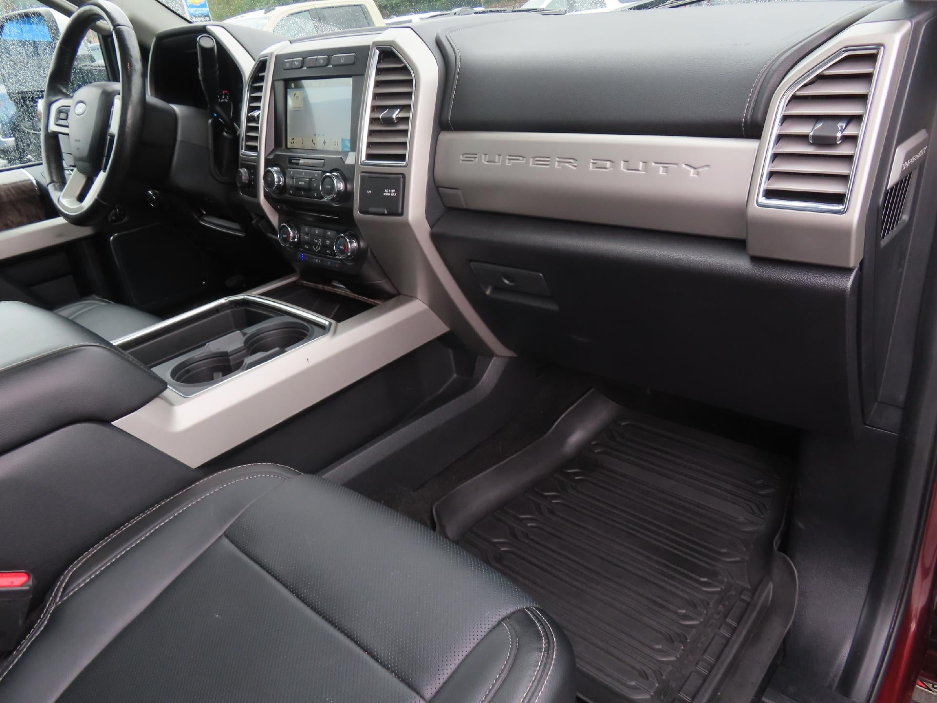 2017 Ford Super Duty F-350 SRW Lariat