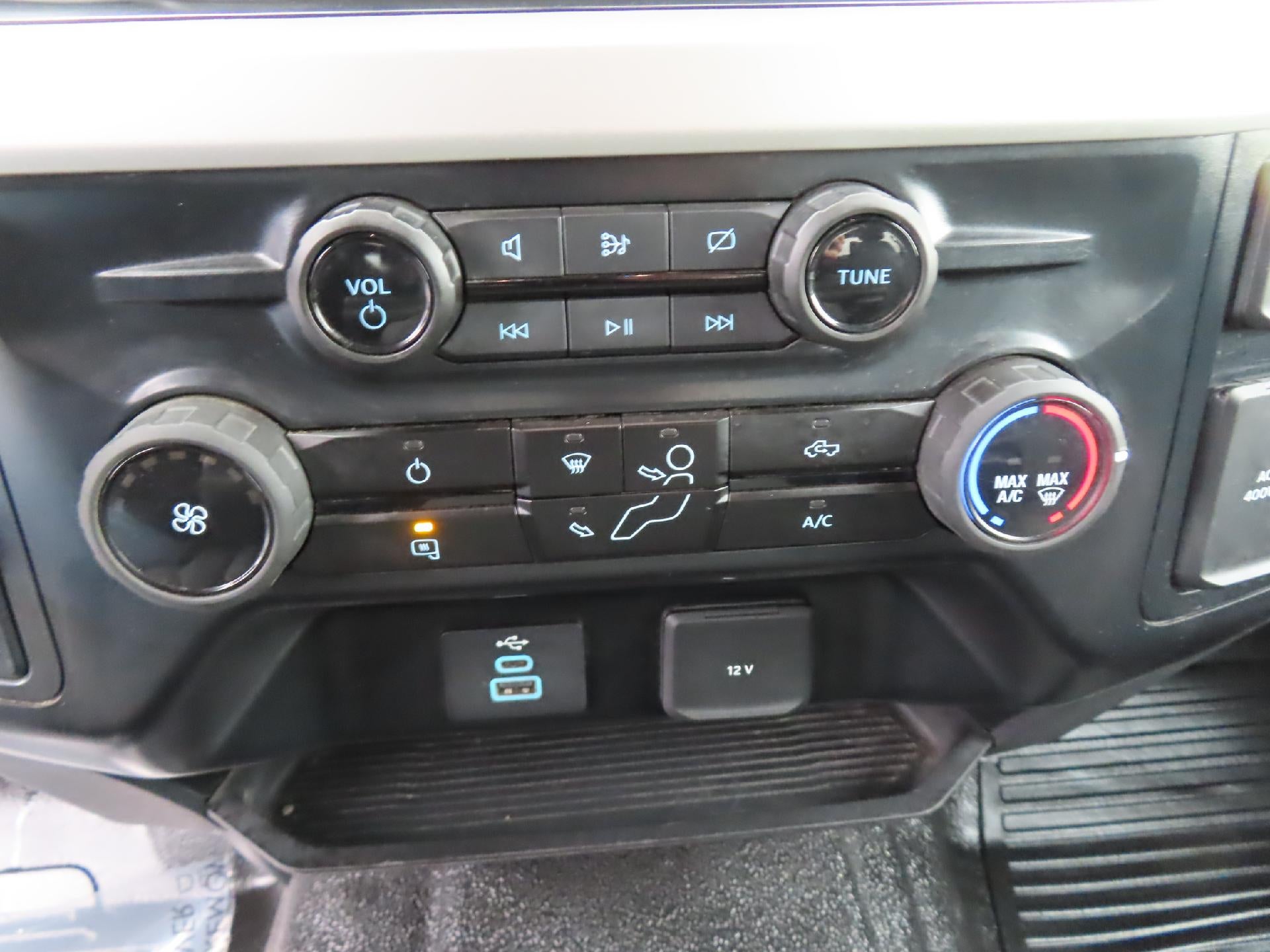 2024 Ford Super Duty F-350 SRW XLT