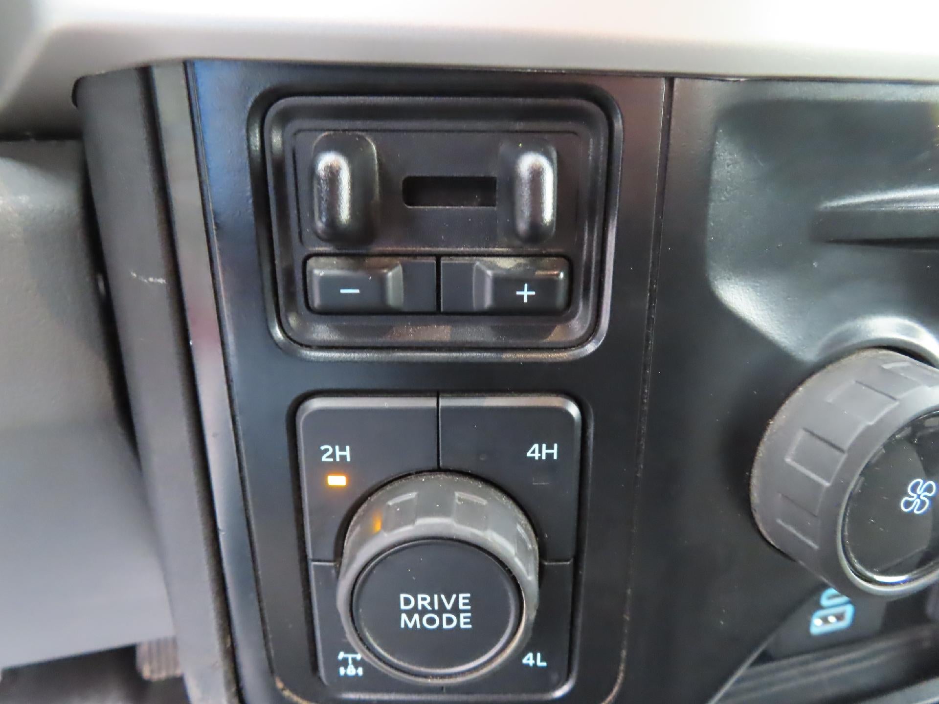 2024 Ford Super Duty F-350 SRW XLT