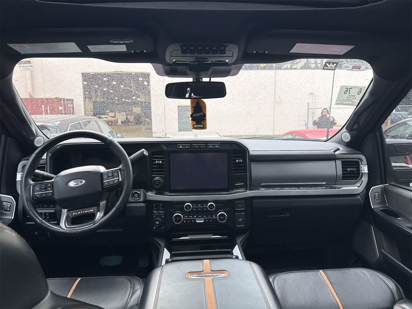 2024 Ford Super Duty F-350 SRW Platinum