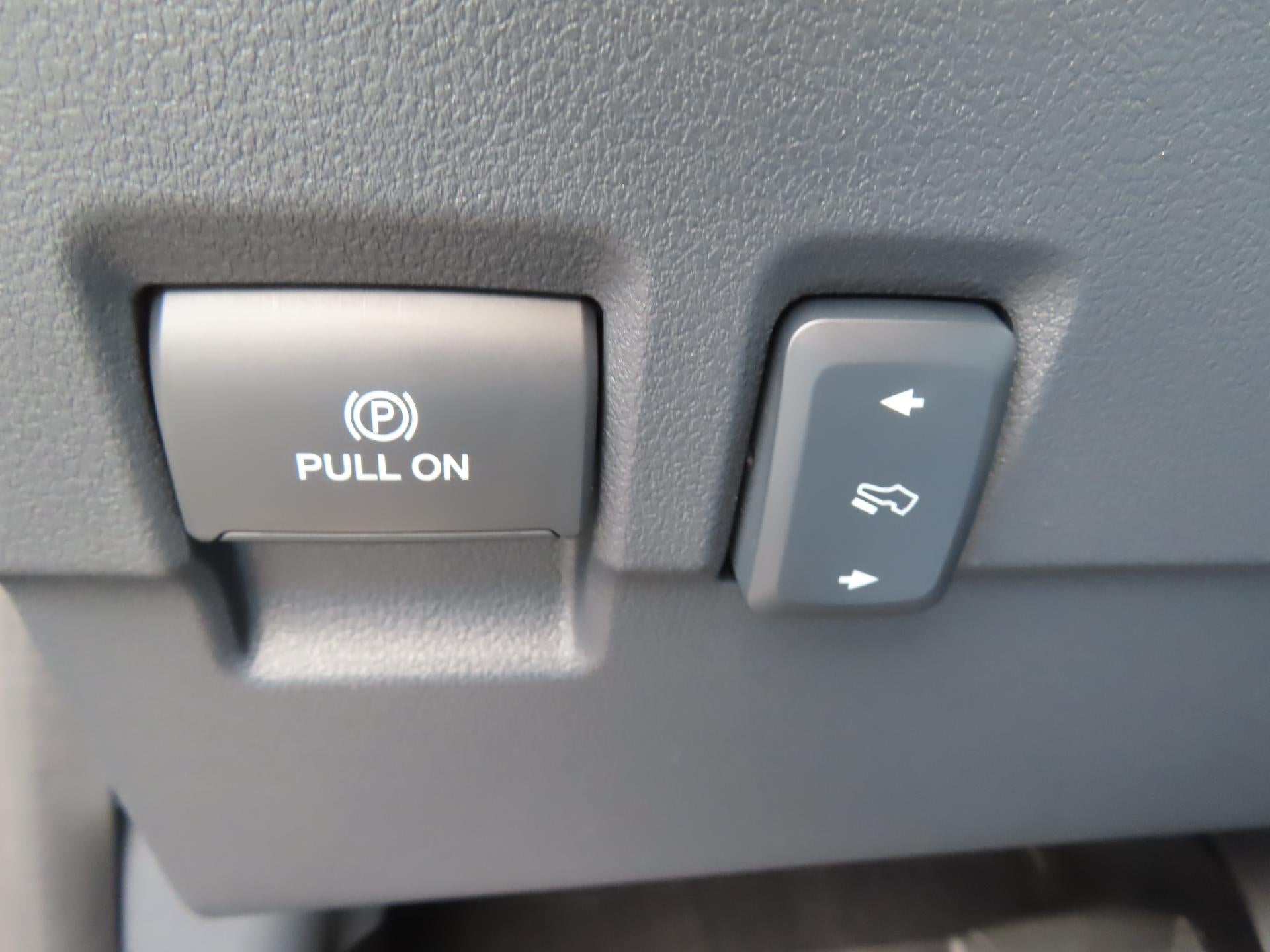 2024 Ford Super Duty F-350 SRW Platinum