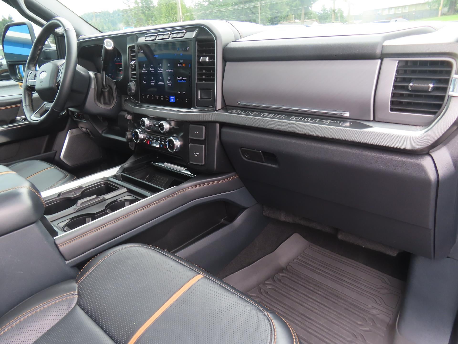 2024 Ford Super Duty F-350 SRW Platinum