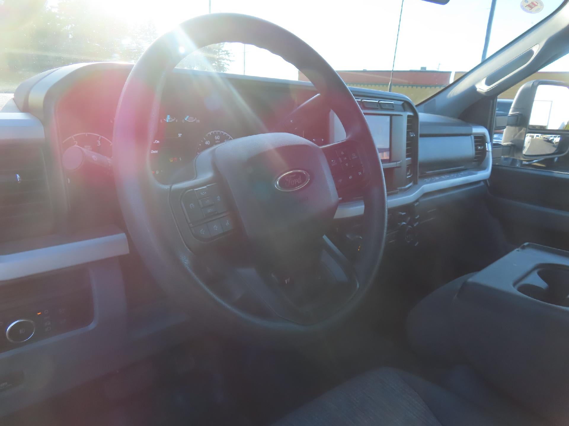 2024 Ford Super Duty F-350 SRW XLT