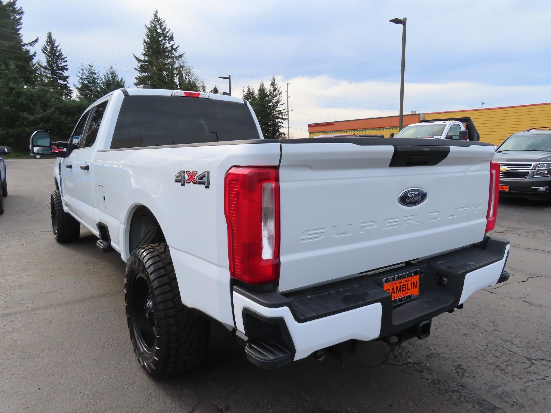 2023 Ford Super Duty F-350 SRW XLT