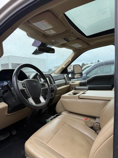 2017 Ford Super Duty F-350 DRW Lariat