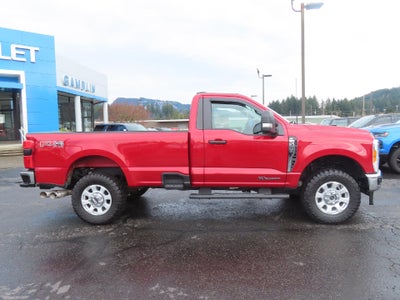 2023 Ford Super Duty F-350 SRW XLT