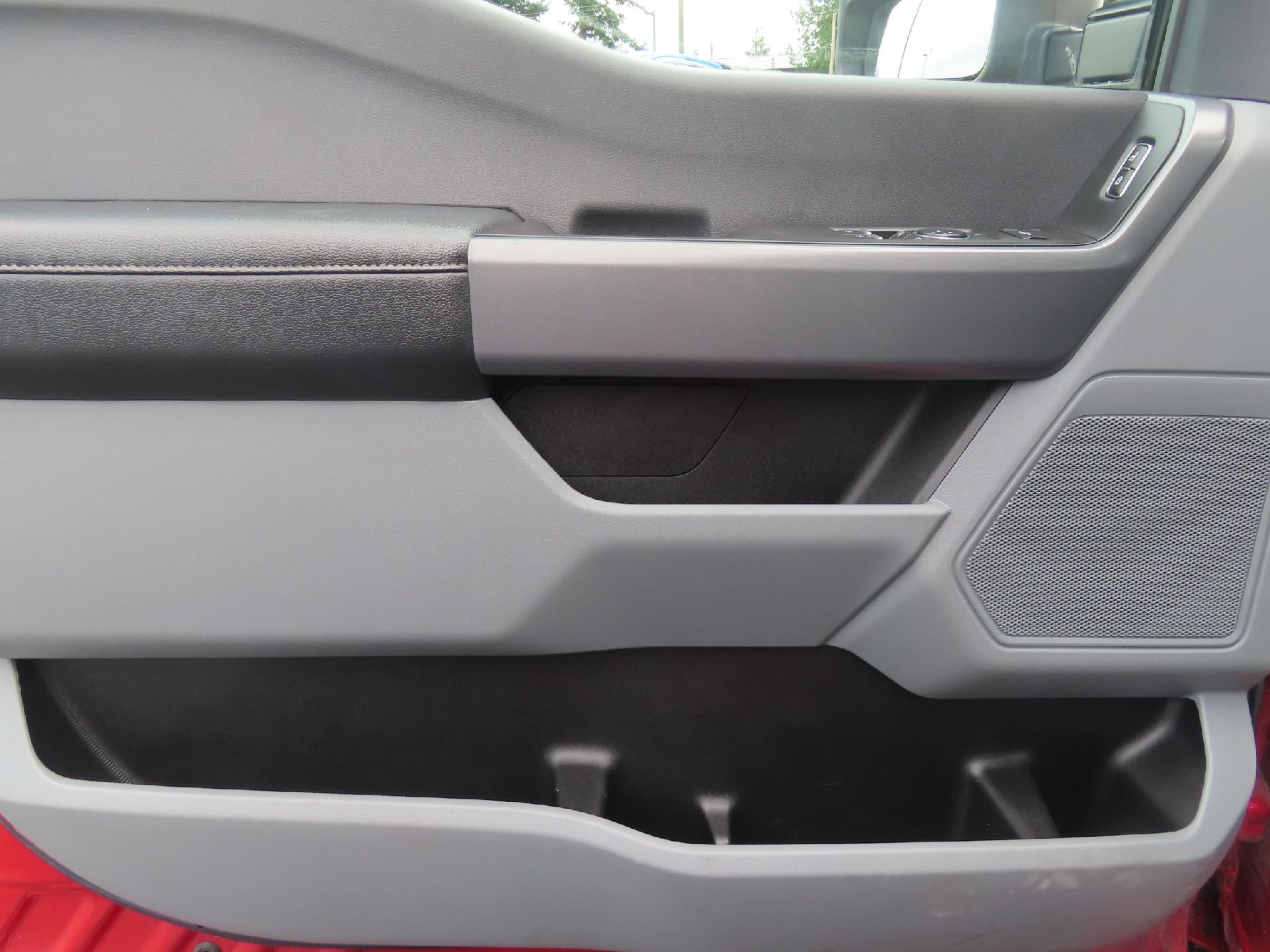 2023 Ford Super Duty F-350 SRW XLT