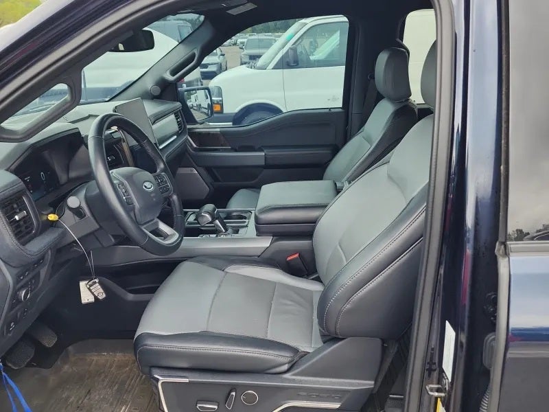2022 Ford F-150 Lightning Lariat