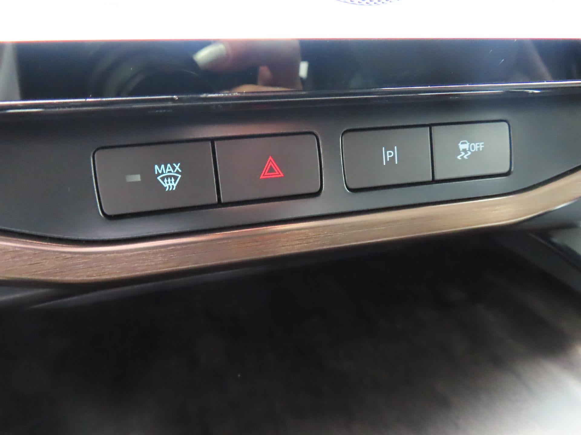 2022 Ford F-150 Lightning Lariat