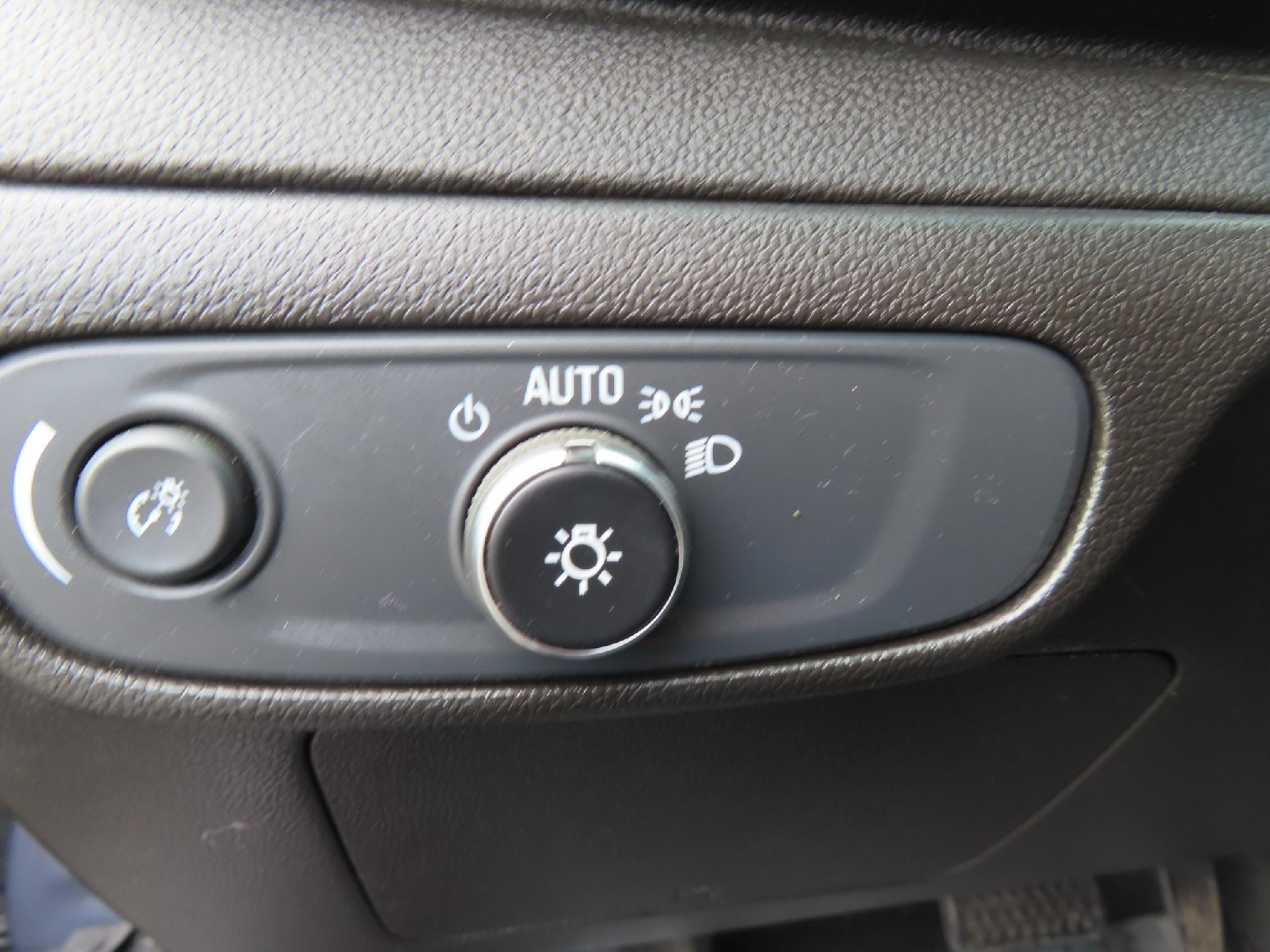 2022 Chevrolet Bolt EV 1LT