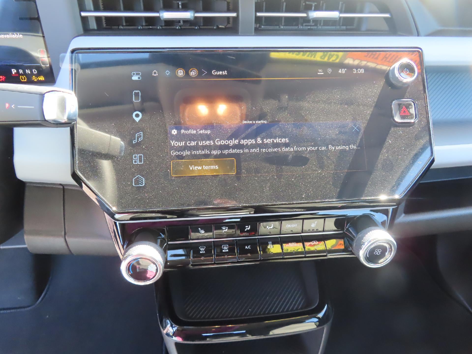 2027 Chevrolet Bolt LT FWD