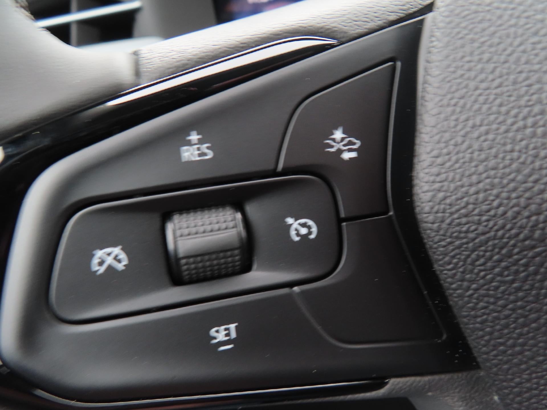 2027 Chevrolet Bolt EUV LT