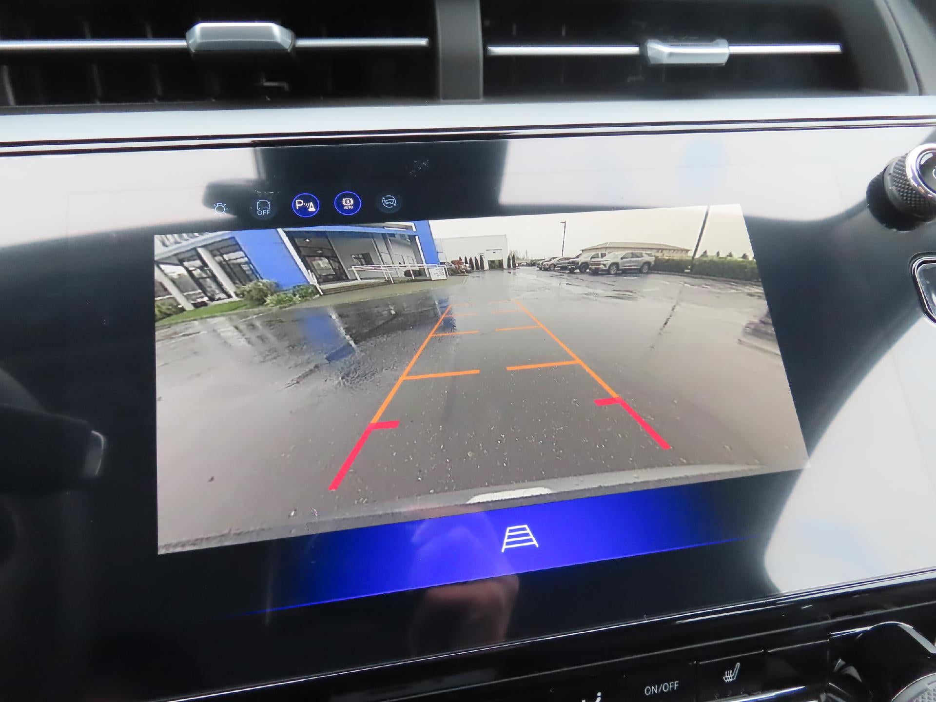 2027 Chevrolet Bolt EUV LT