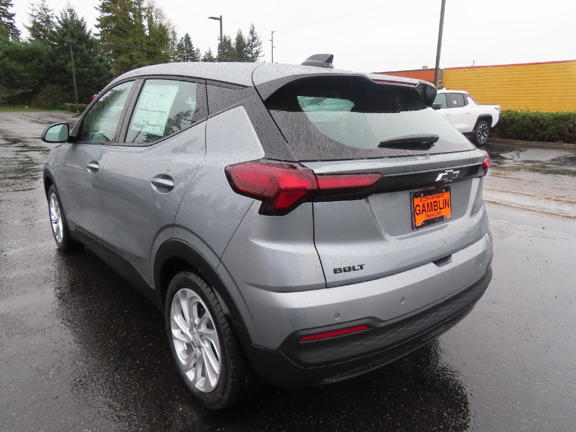 2027 Chevrolet Bolt EUV LT