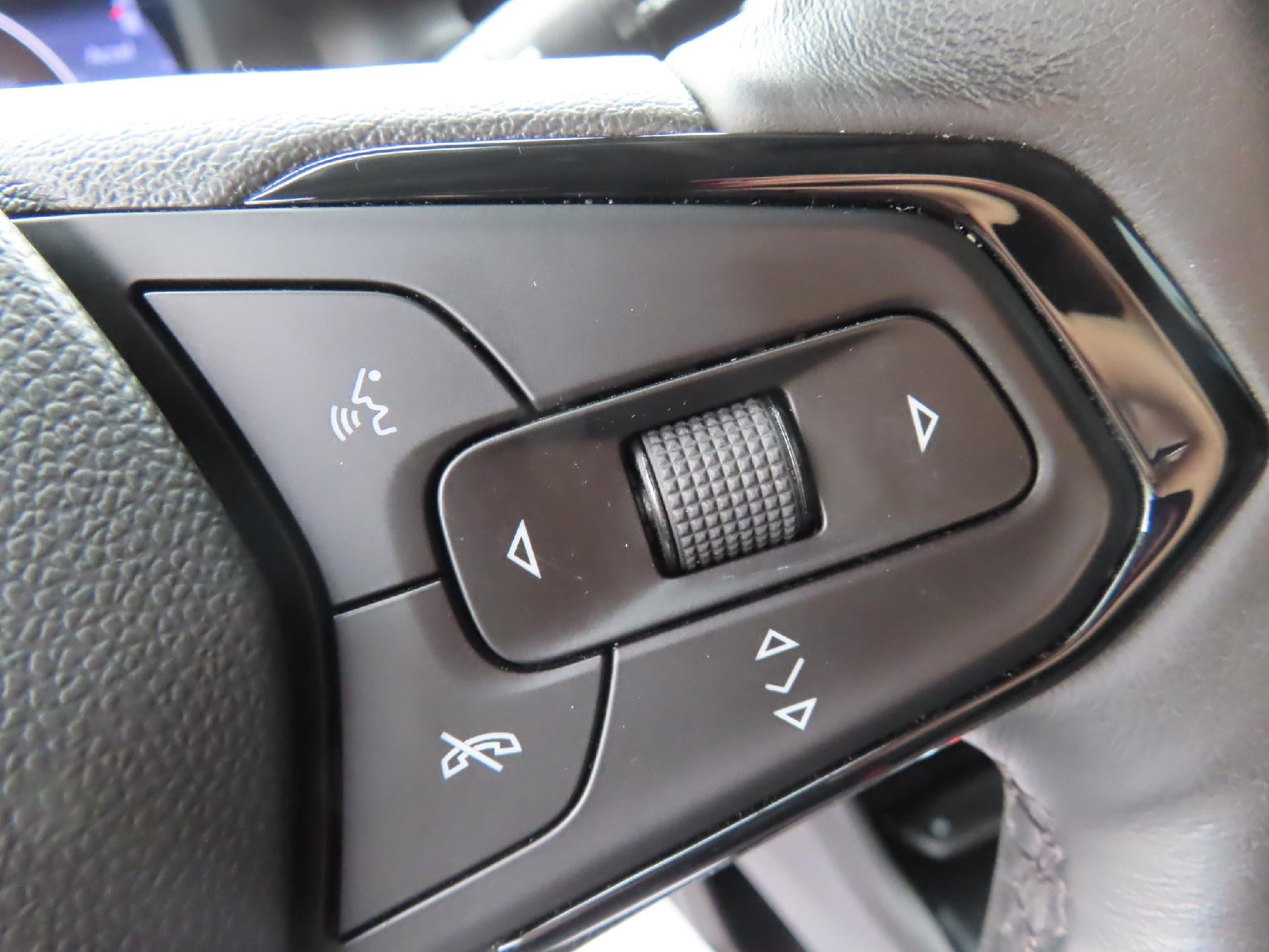 2022 Chevrolet Bolt EUV LT