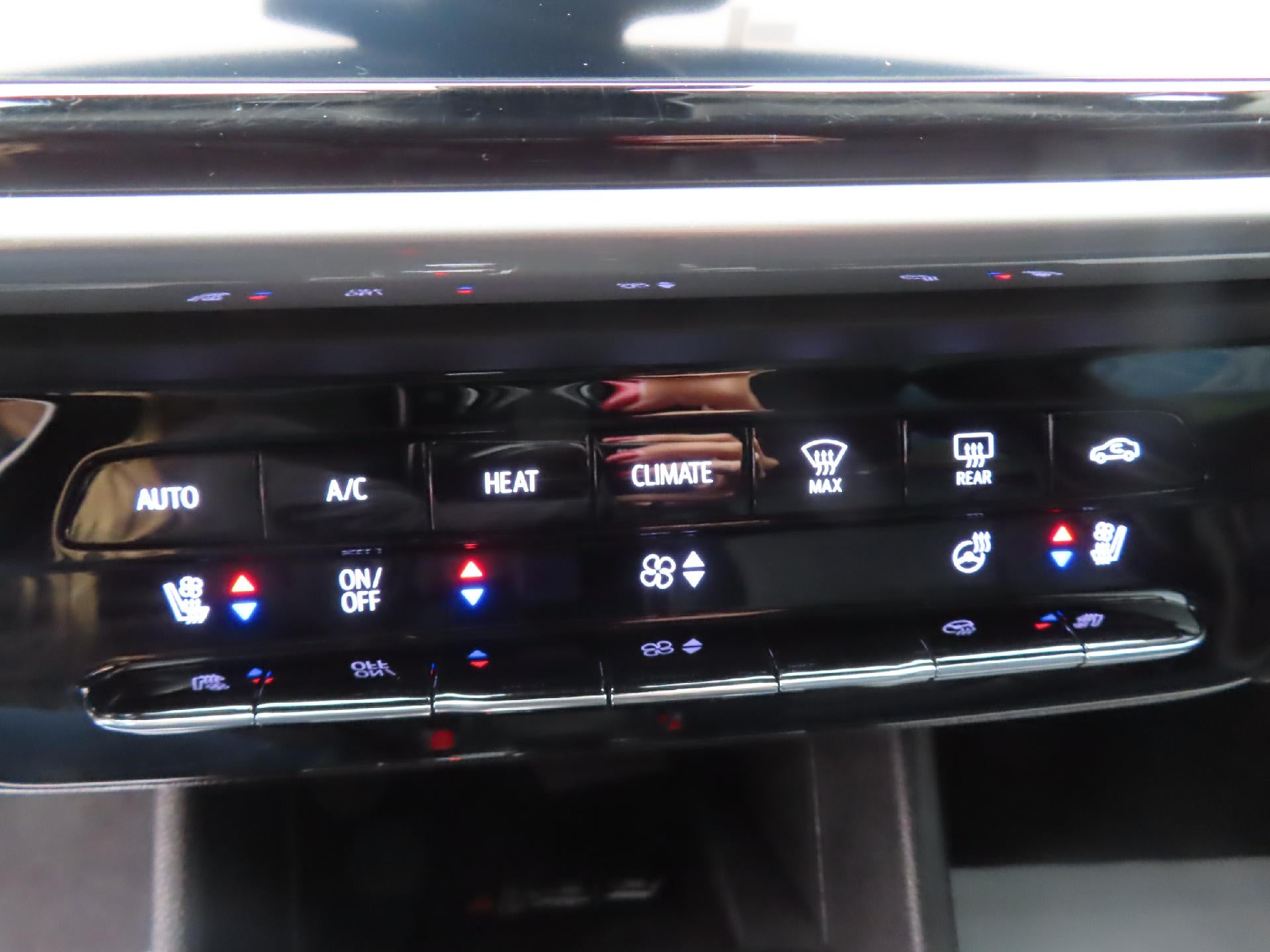 2022 Chevrolet Bolt EUV LT
