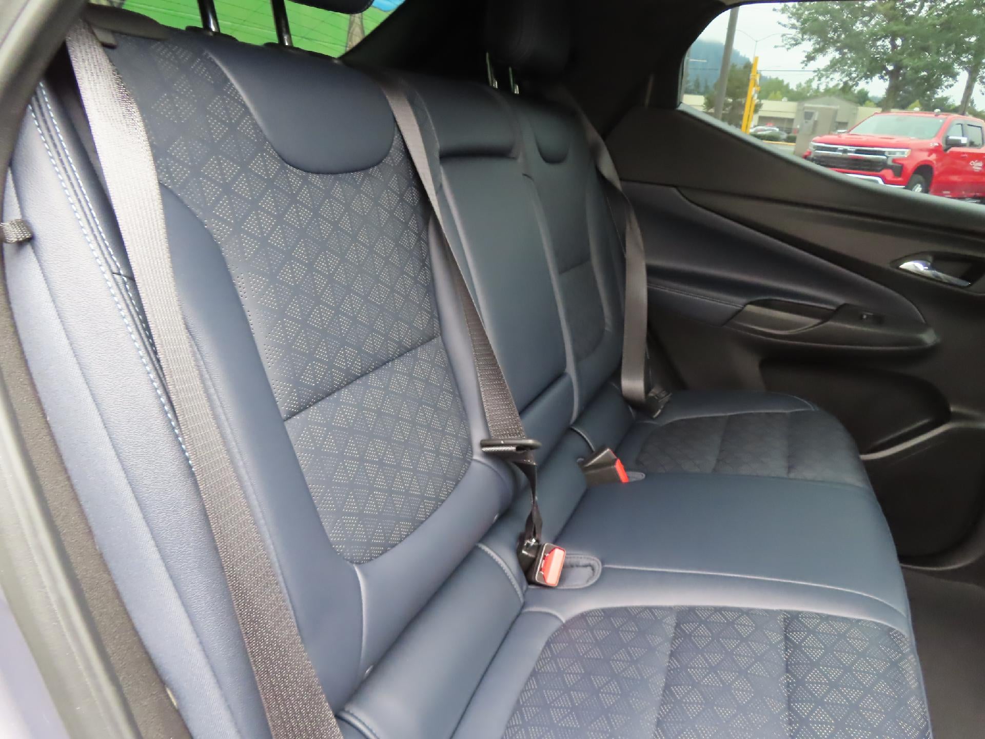 2022 Chevrolet Bolt EUV LT