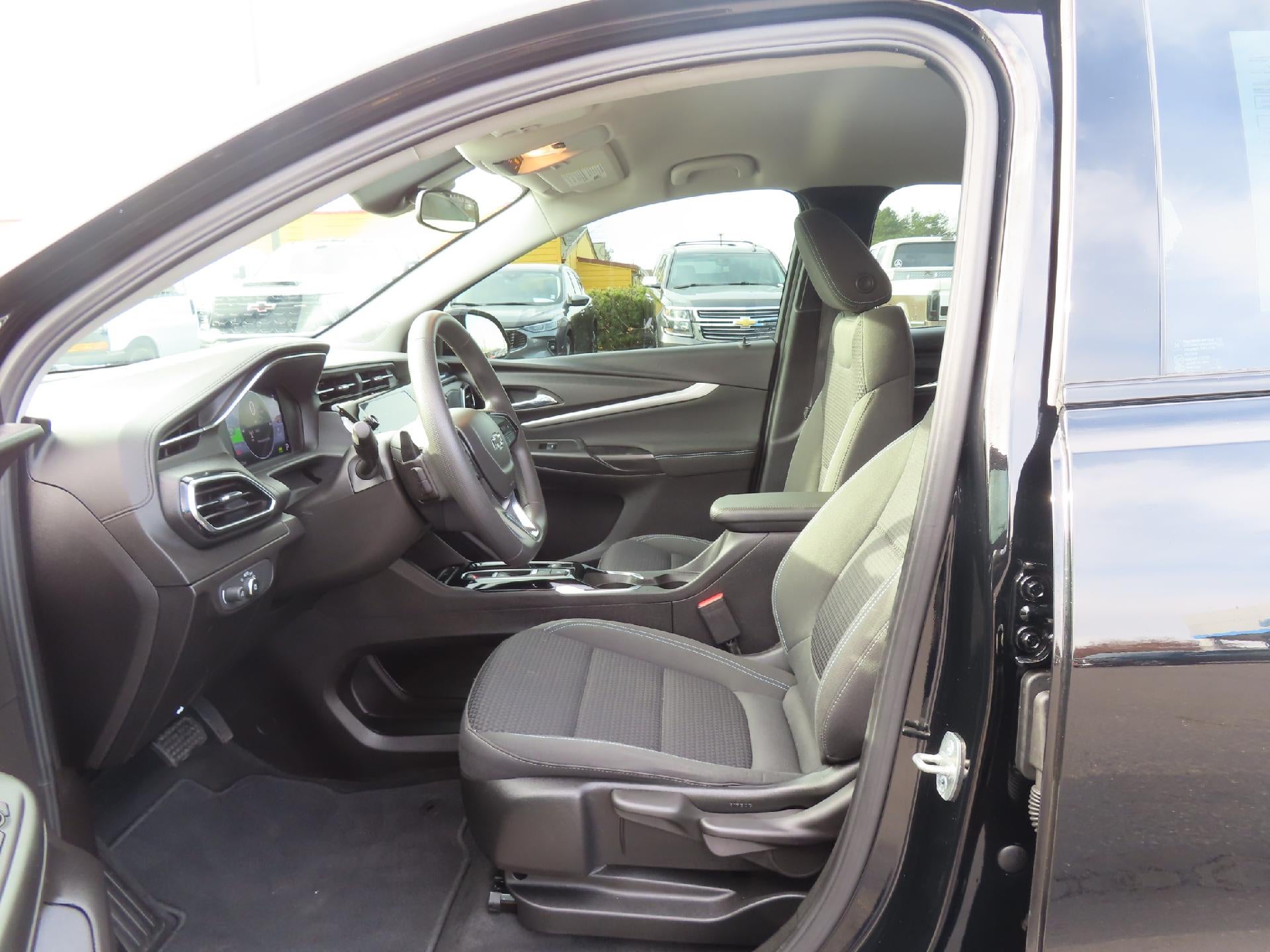 2023 Chevrolet Bolt EUV LT