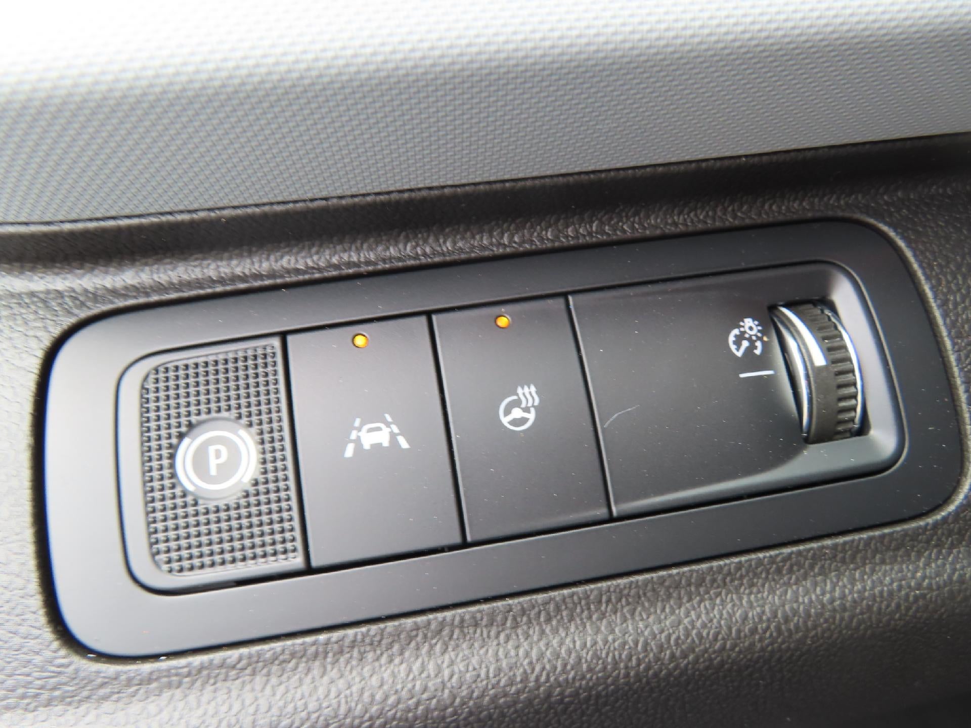 2027 Chevrolet Bolt RS FWD