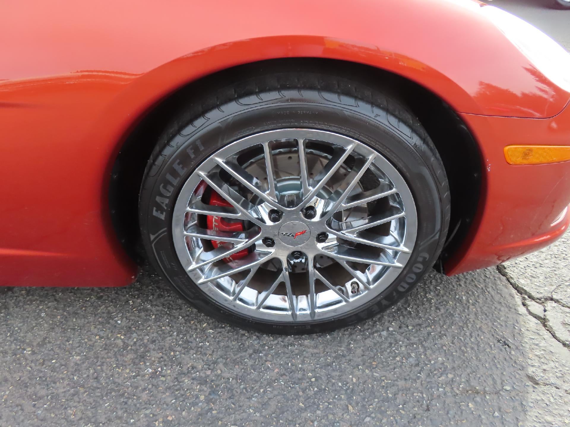 2005 Chevrolet Corvette Base