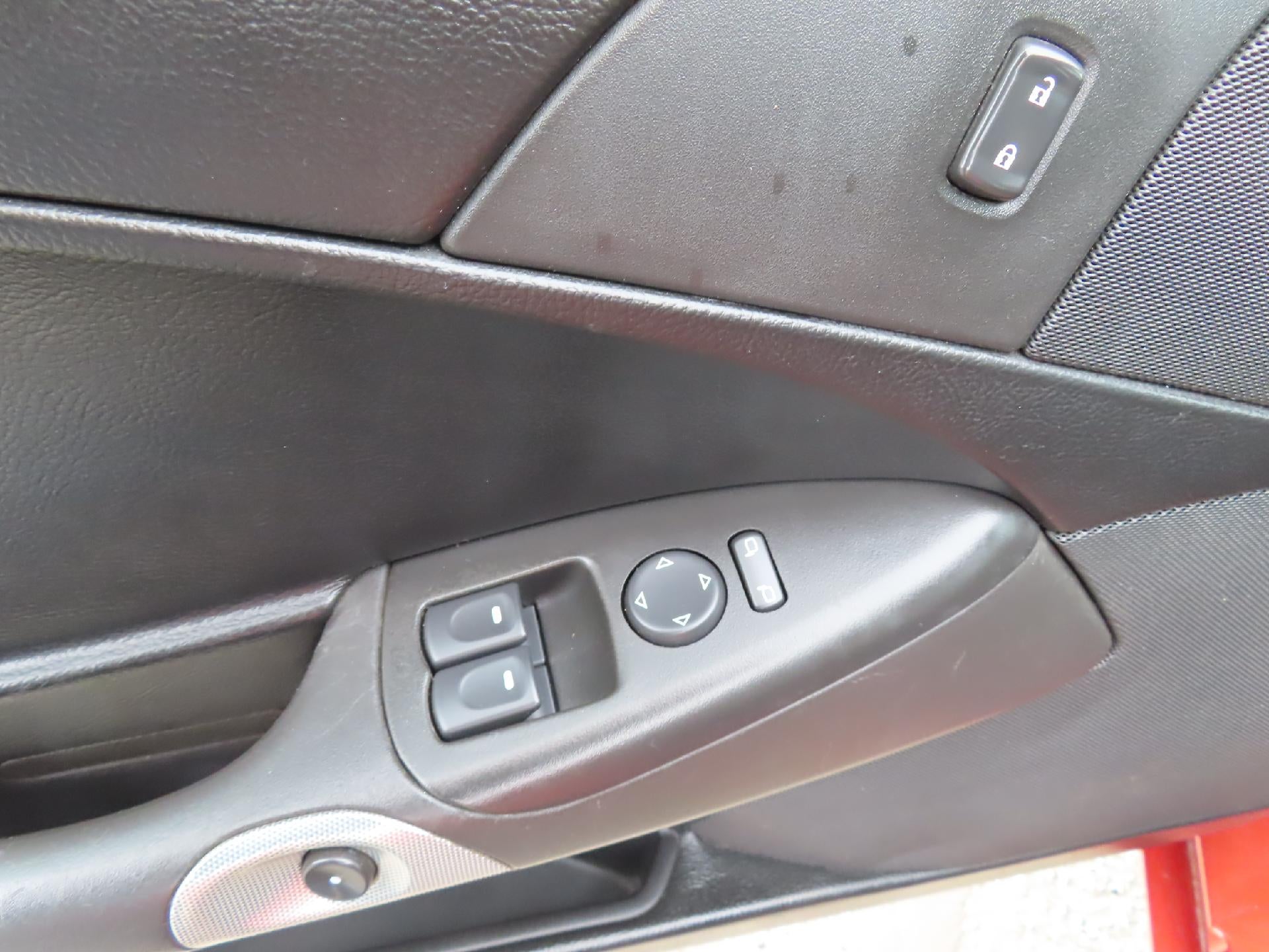 2005 Chevrolet Corvette Base