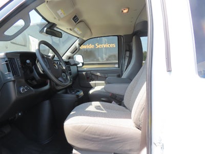 2025 Chevrolet Express Passenger LT