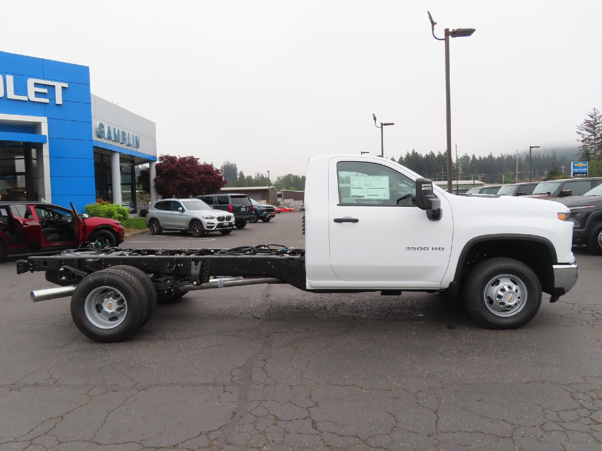 2026 Chevrolet Silverado 3500 HD Chassis Cab WORK TRUCK