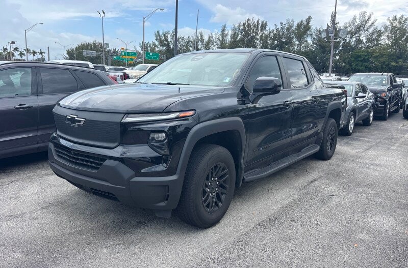 2024 Chevrolet Silverado EV Work Truck 4WT's photo