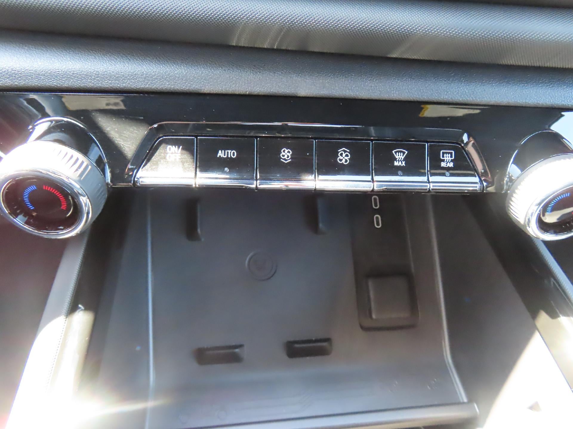 2025 Chevrolet Silverado EV LT