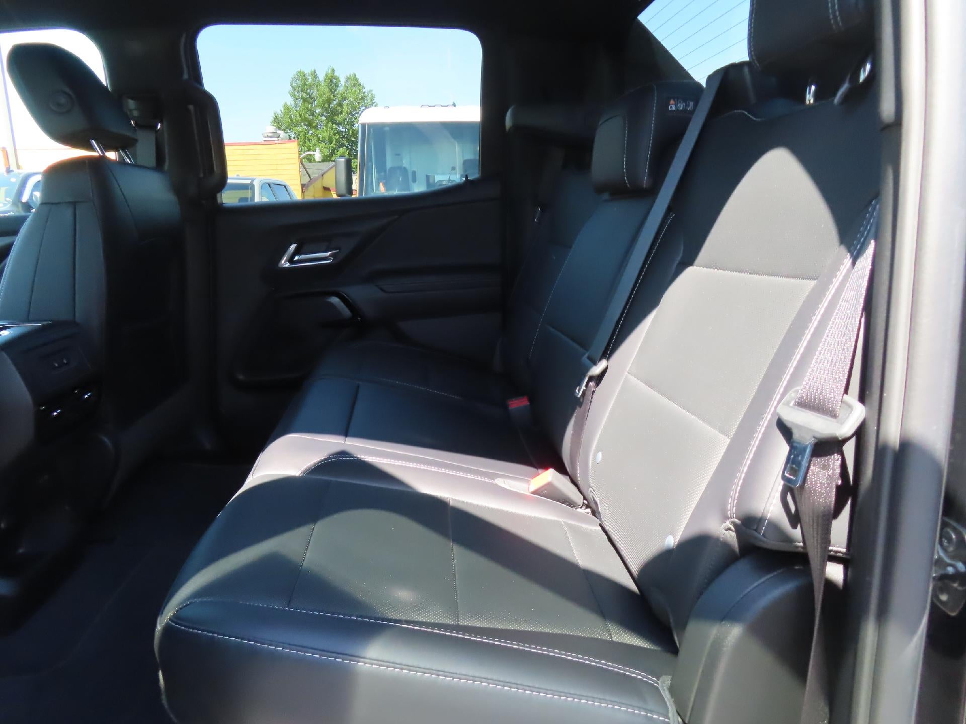 2025 Chevrolet Silverado EV LT