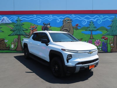 2025 Chevrolet Silverado EV LT