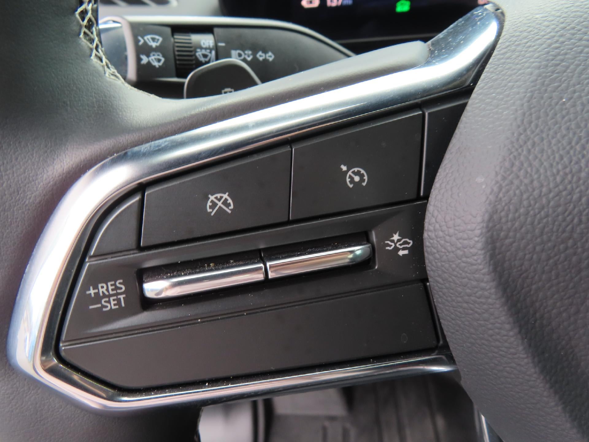 2025 Chevrolet Silverado EV LT