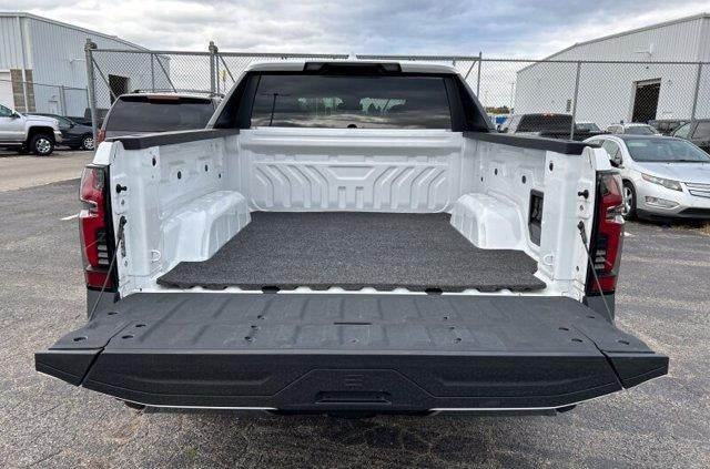 2025 Chevrolet Silverado EV Base