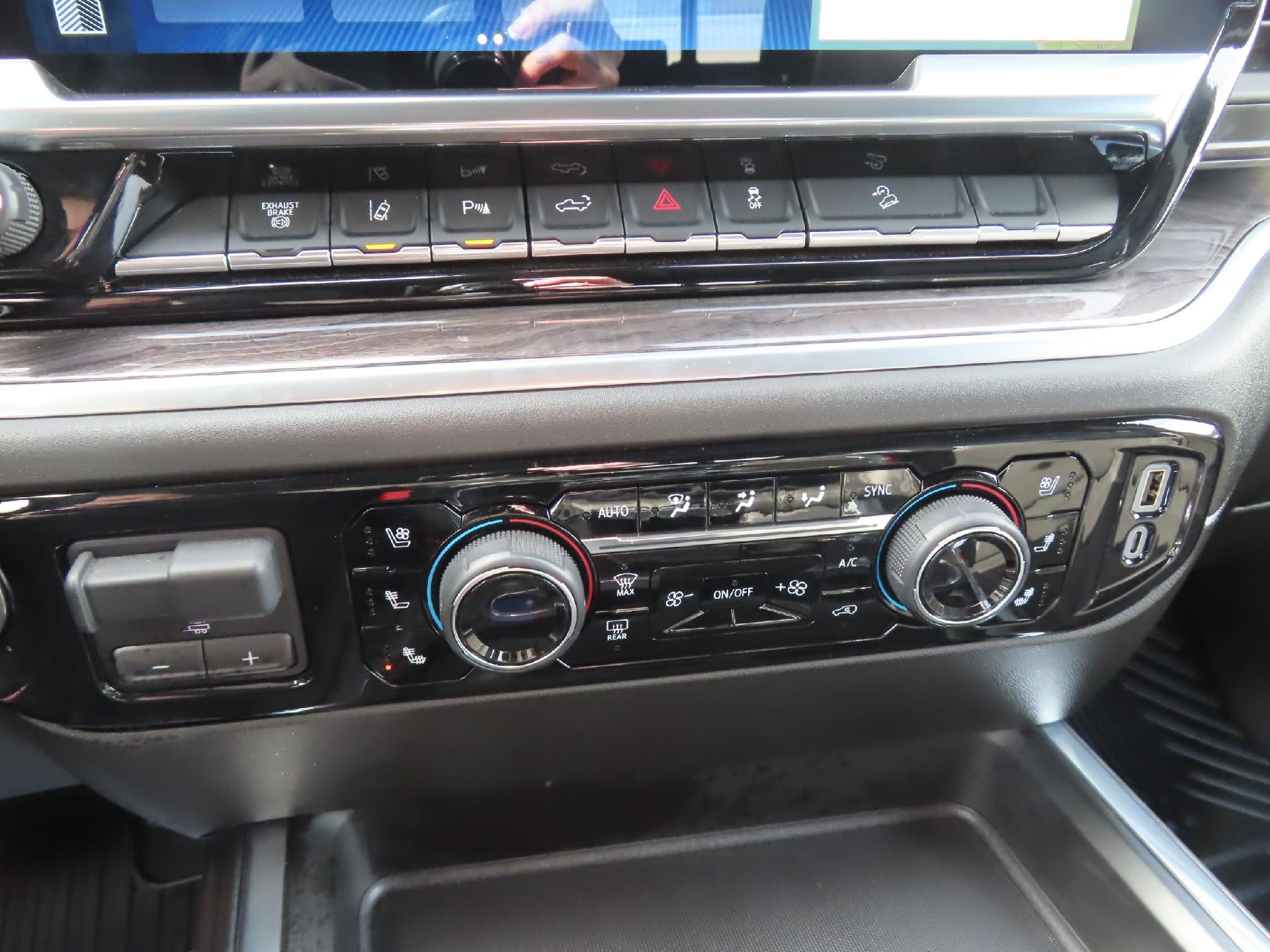 2025 Chevrolet Silverado 2500 HD LTZ