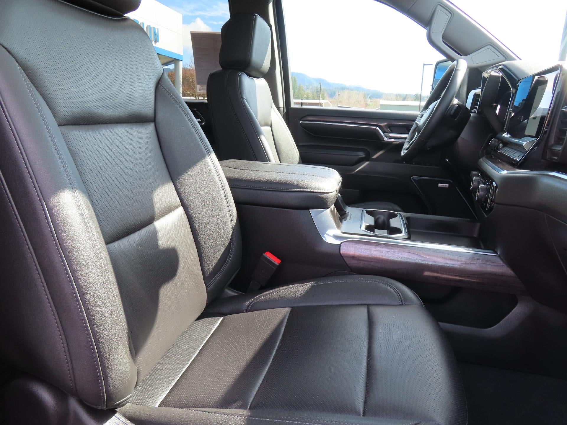 2025 Chevrolet Silverado 2500 HD LTZ