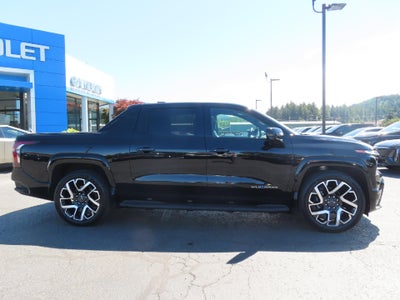 2025 Chevrolet Silverado EV RST