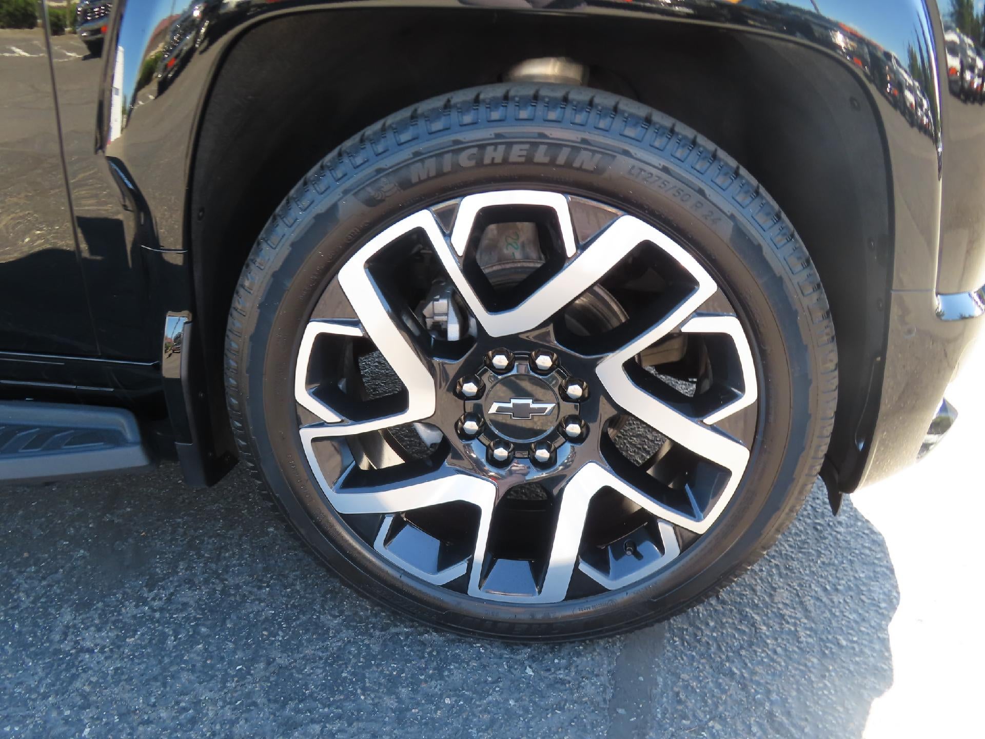 2025 Chevrolet Silverado EV RST