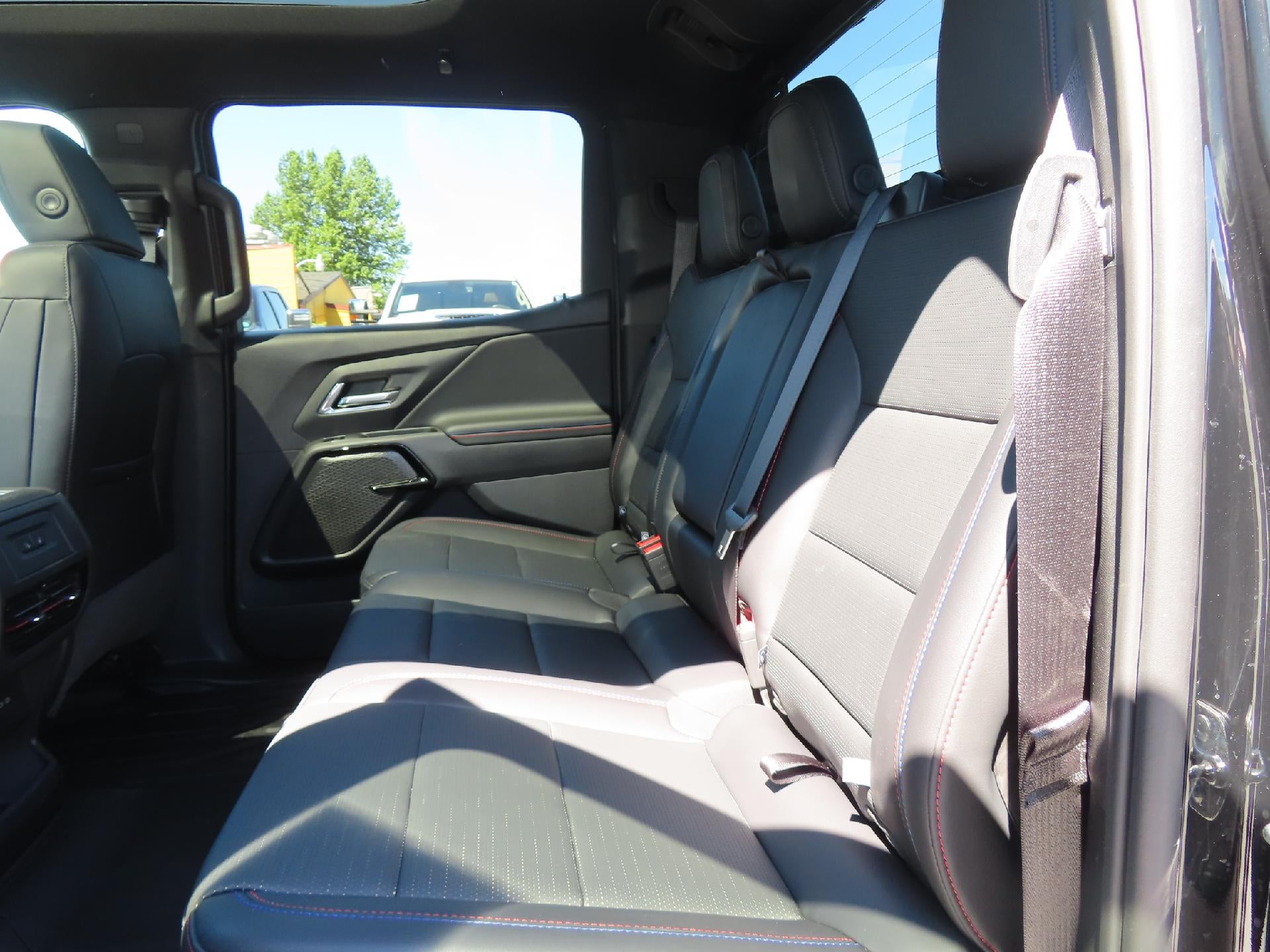 2025 Chevrolet Silverado EV RST